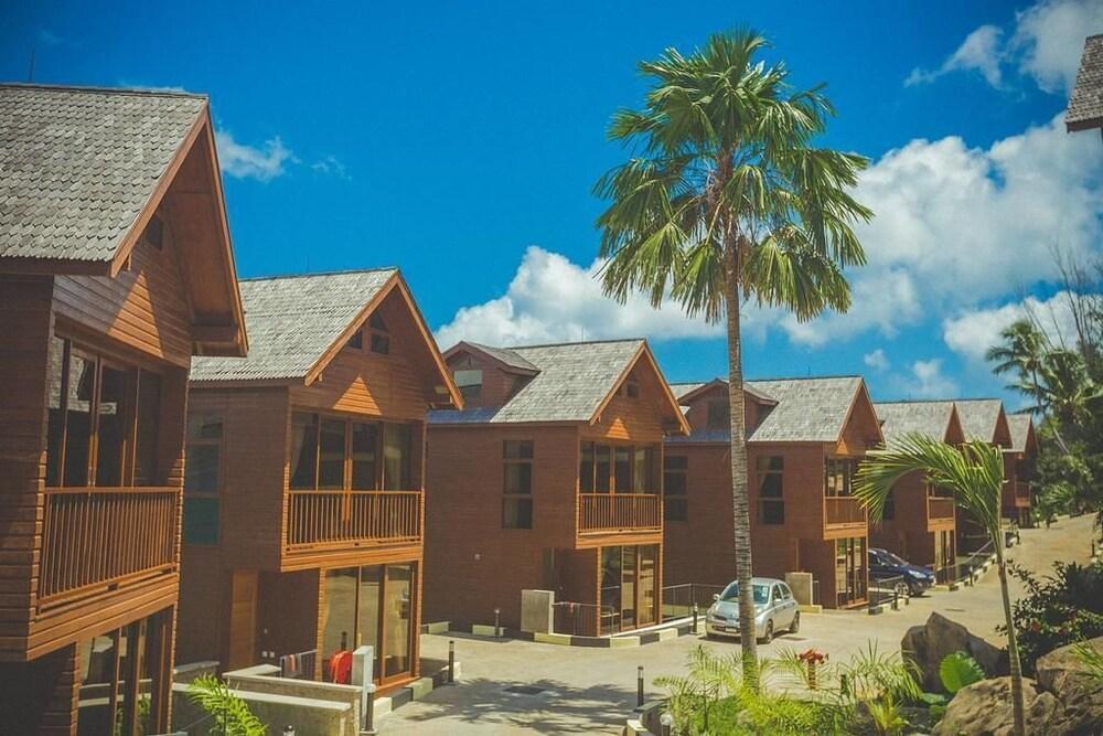 Oceanica Resort Seychelles Glacis  Bagian luar foto